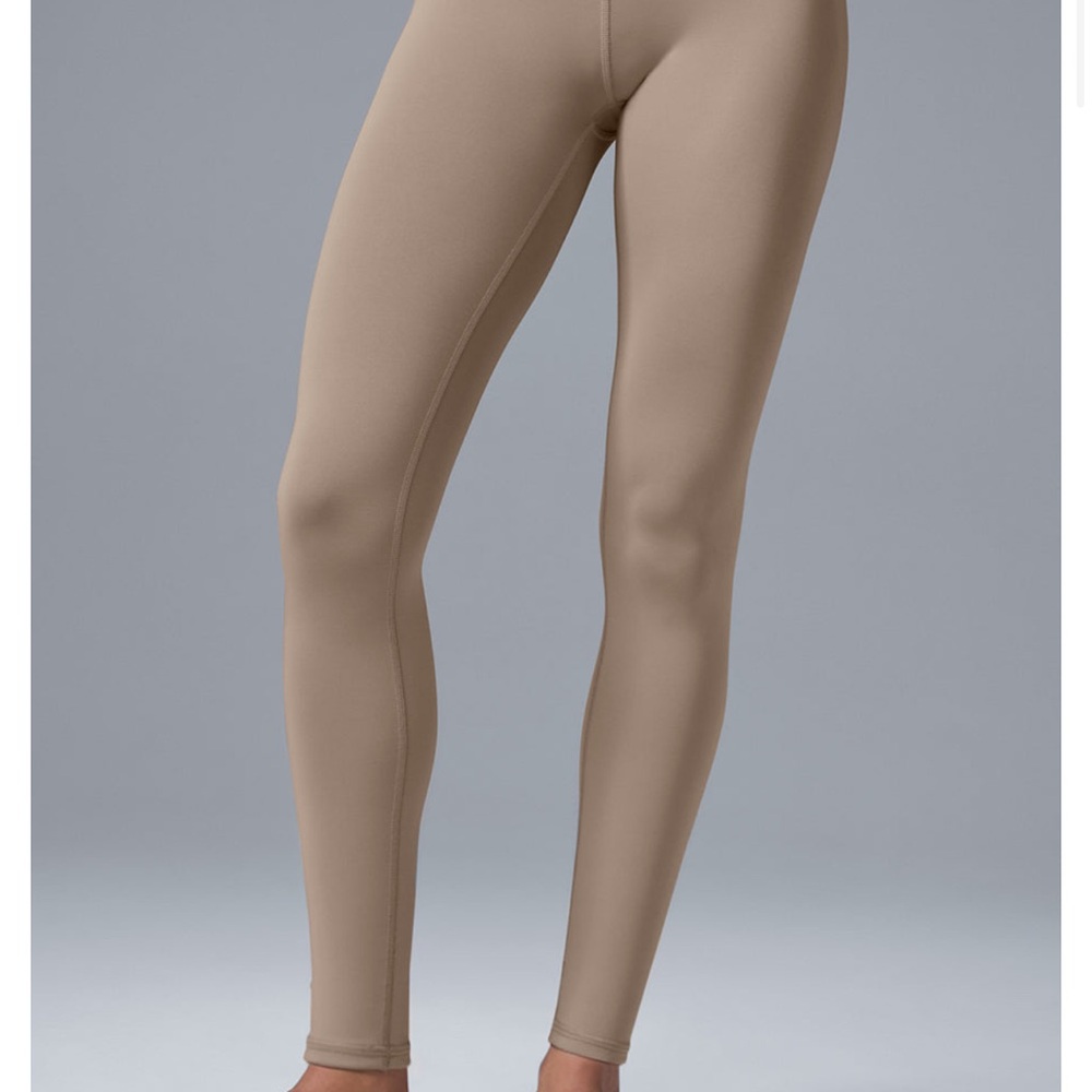 ALO Airlift Legging